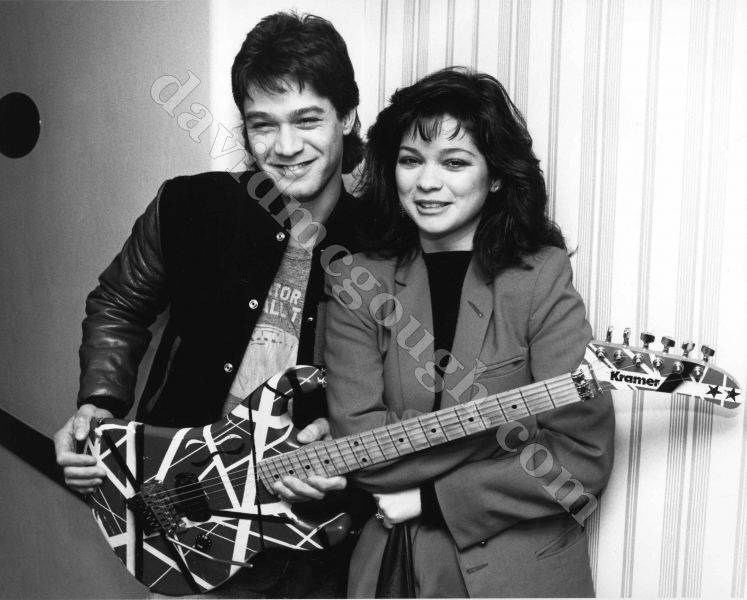 Eddie Van Halen , Valerie  Bertinelli , 1985 ,NY C.jpg